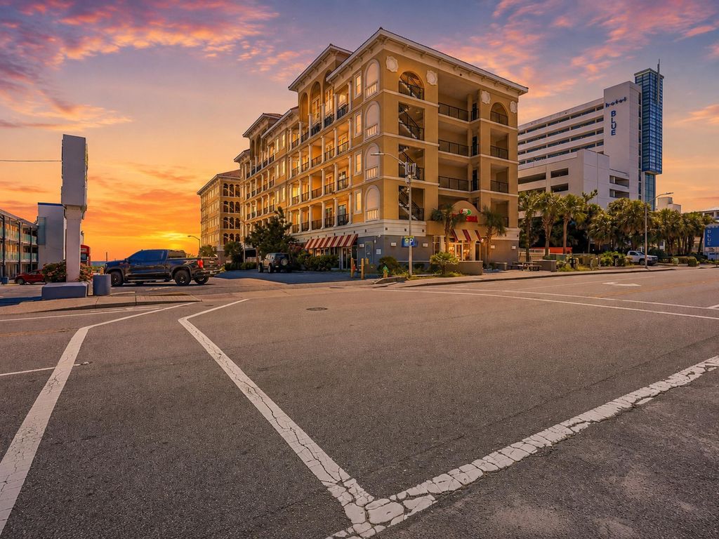 701 S Ocean Blvd. ENTIRE BUILDING AND LOT, Myrtle Beach, SC 29577 — exterior