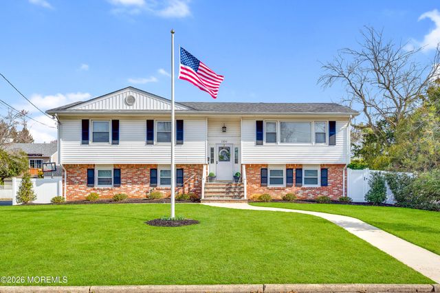 1304 W Magnolia Avenue, Sea Girt, NJ 08750