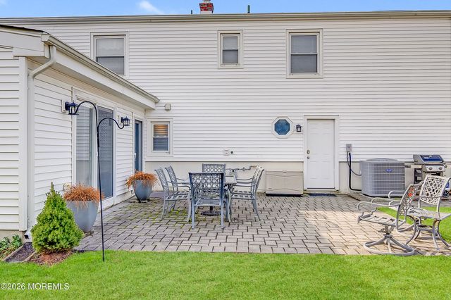 1304 W Magnolia Avenue, Sea Girt, NJ 08750