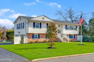 1304 W Magnolia Avenue, Sea Girt, NJ 08750