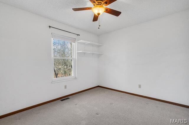 5193 N Royale Drive, Imperial, MO 63052