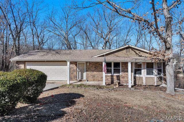 5193 N Royale Drive, Imperial, MO 63052