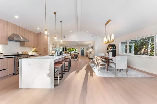 625 Empey Way, San Jose, CA 95128