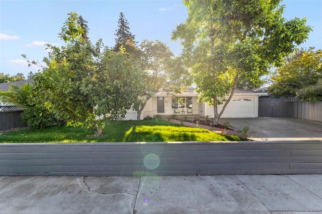 625 Empey Way, San Jose, CA 95128