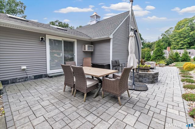 1 Brownson Drive, Shelton, CT 06484