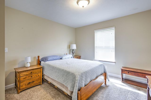 3806 Apple Valley Drive, Howard, OH 43028