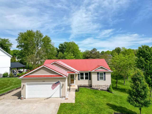3806 Apple Valley Drive, Howard, OH 43028