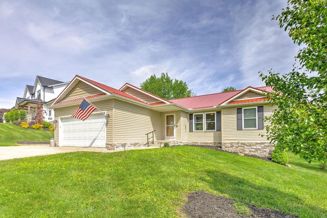 3806 Apple Valley Drive, Howard, OH 43028
