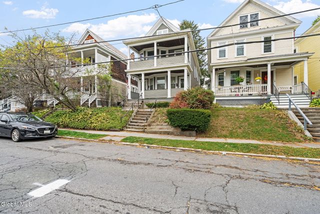 685 Myrtle Avenue, Albany, NY 12208