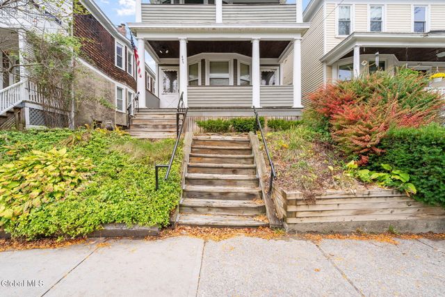 685 Myrtle Avenue, Albany, NY 12208