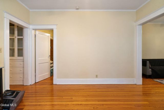 685 Myrtle Avenue, Albany, NY 12208