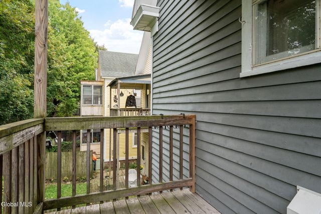 685 Myrtle Avenue, Albany, NY 12208