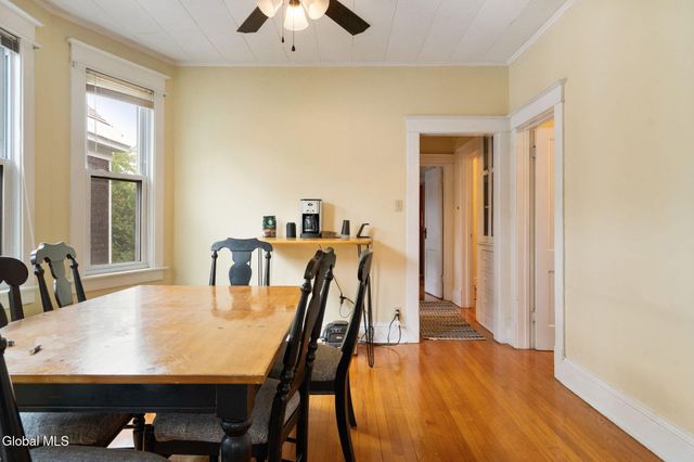 685 Myrtle Avenue, Albany, NY 12208