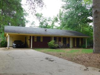 206 Roy Street, Springhill, LA 71075