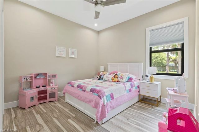 2123 19th ST SW, Naples, FL 34117