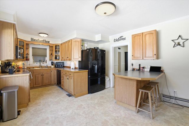 4 Orange Street, Milford, NH 03055