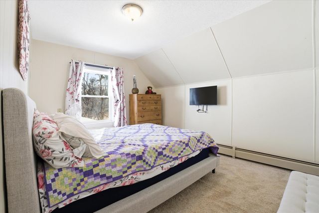 4 Orange Street, Milford, NH 03055