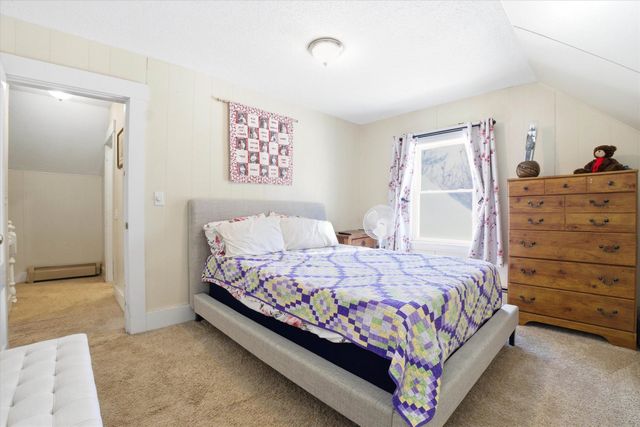 4 Orange Street, Milford, NH 03055