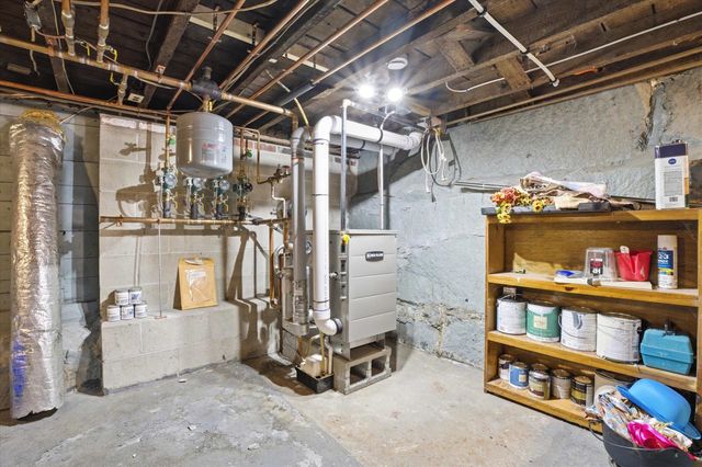 4 Orange Street, Milford, NH 03055