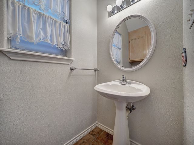 15349 Key Largo Ct, Corpus Christi, TX 78418