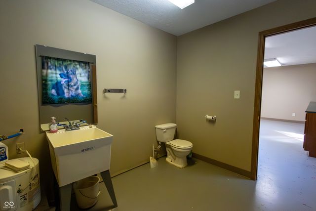 5325 N State Road 59, Brazil, IN 47834