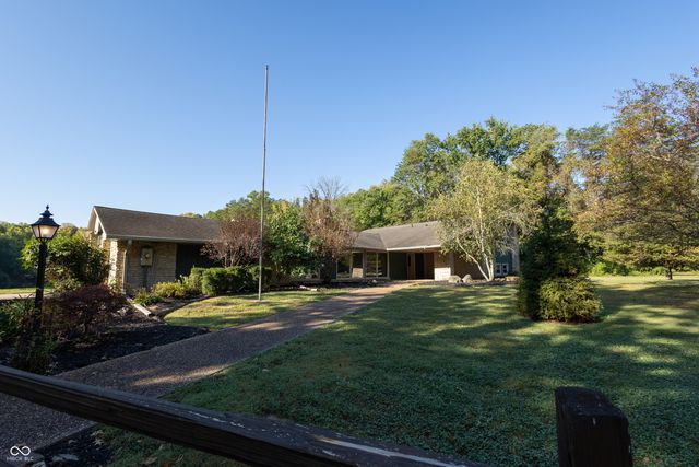 5325 N State Road 59, Brazil, IN 47834