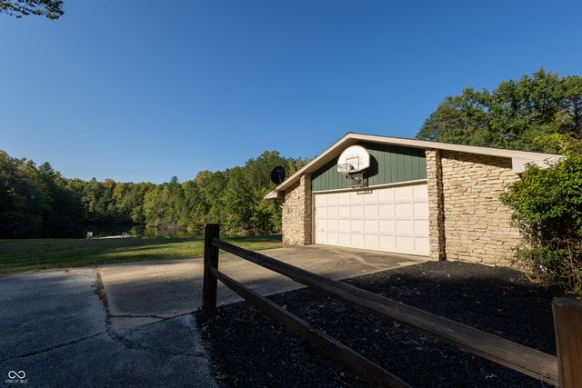 5325 N State Road 59, Brazil, IN 47834