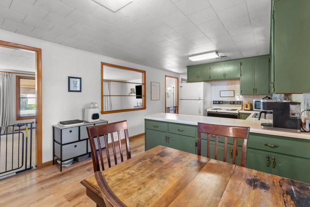 288 FORKIN STREET, Menasha, WI 54952