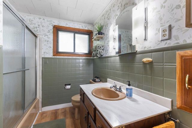 288 FORKIN STREET, Menasha, WI 54952