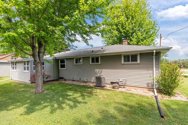 288 FORKIN STREET, Menasha, WI 54952