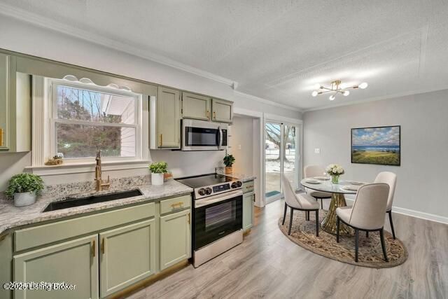 6100 Toebbe Ln, Louisville, KY 40229