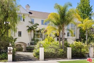851 Devon Avenue, Los Angeles, CA 90024