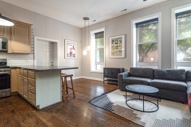1344 N NORTH PARK Avenue 1, Chicago, IL 60610