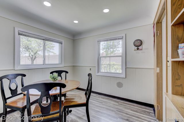524 S Stephenson Highway, Royal Oak, MI 48067