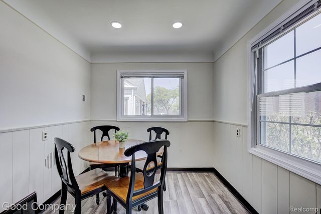 524 S Stephenson Highway, Royal Oak, MI 48067