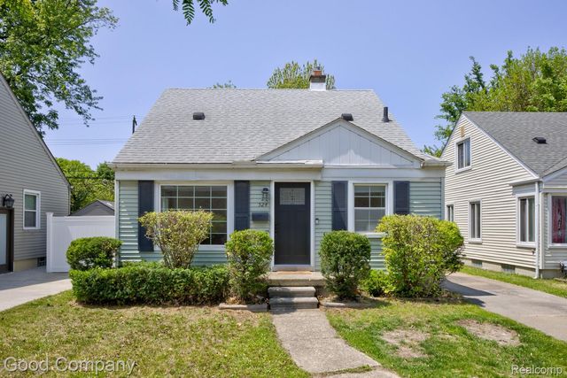 524 S Stephenson Highway, Royal Oak, MI 48067