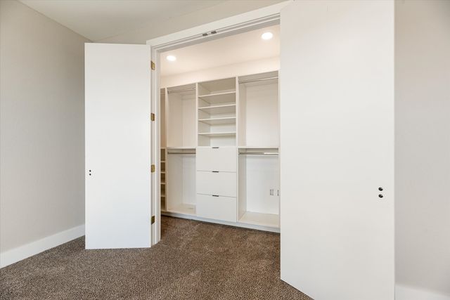 4060 Spring Valley Road 405, Farmers Branch, TX 75244