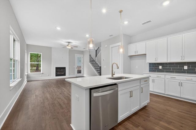 139 Crimson Feather Drive, Jefferson, GA 30549