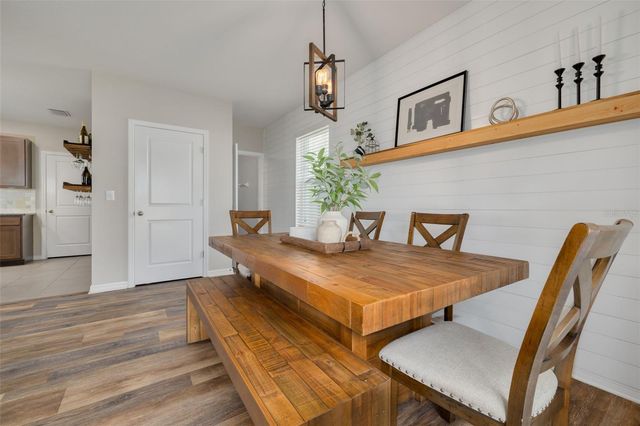 7518 TUSCAN BAY CIRCLE, Wesley Chapel, FL 33545