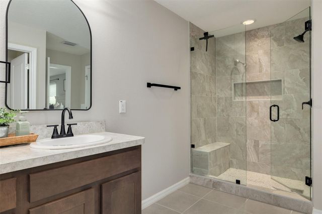 7518 TUSCAN BAY CIRCLE, Wesley Chapel, FL 33545