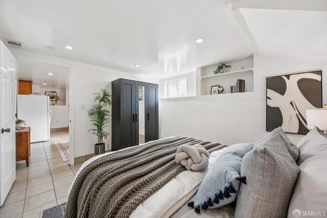 180 Ocean Avenue, San Francisco, CA 94112