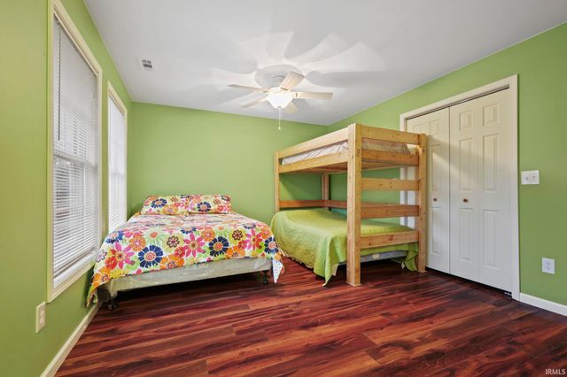 9353 S Chapel Hill Road, Heltonville, IN 47436