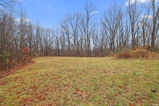 9353 S Chapel Hill Road, Heltonville, IN 47436