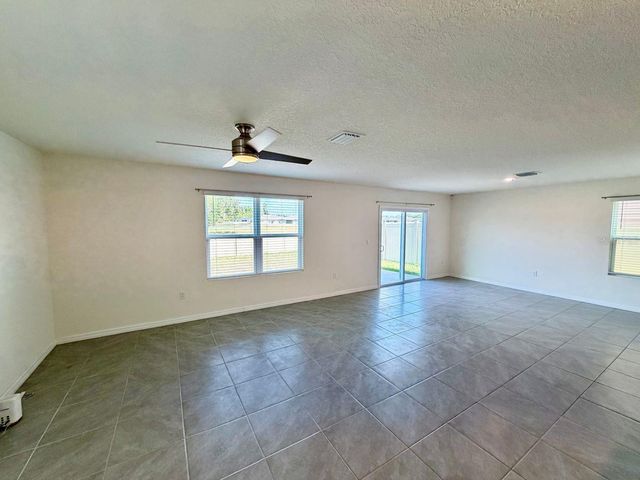 24706 NW 11TH PLACE, Newberry, FL 32669