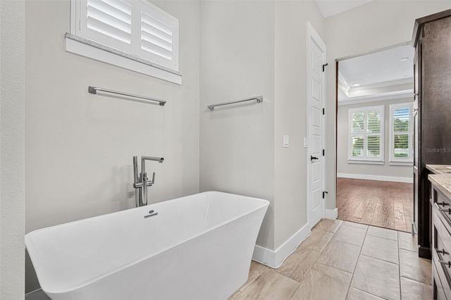 437 N CAPEN AVENUE, Winter Park, FL 32789