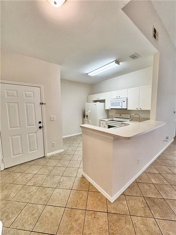4128 Bellasol CIR 1424, Fort Myers, FL 33916