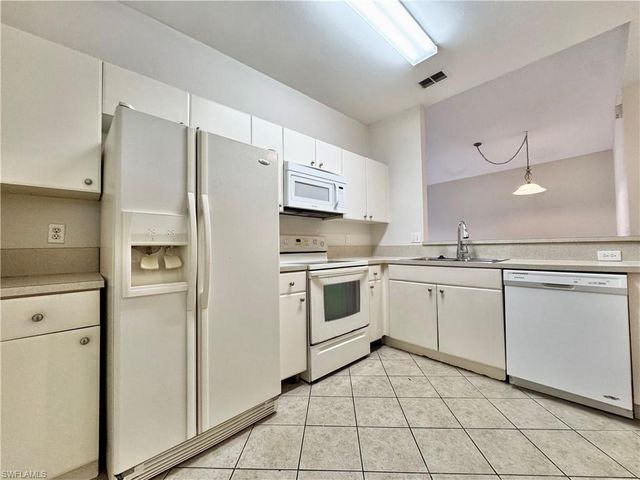 4128 Bellasol CIR 1424, Fort Myers, FL 33916