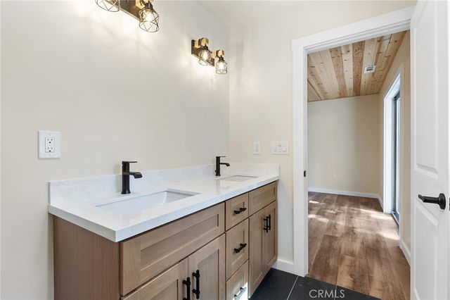 183 Moreno Lane, Sugarloaf, CA 92386