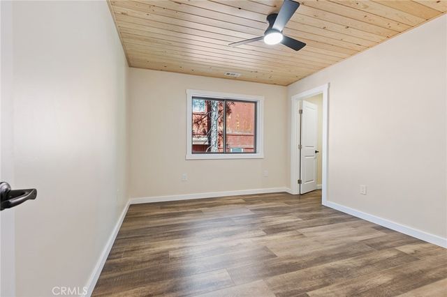 183 Moreno Lane, Sugarloaf, CA 92386