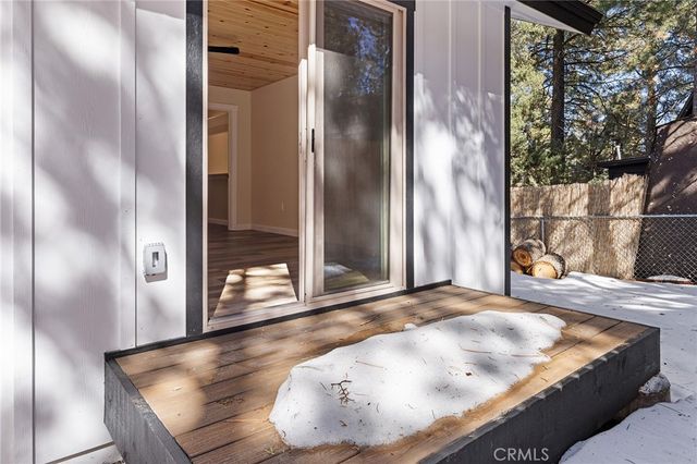 183 Moreno Lane, Sugarloaf, CA 92386